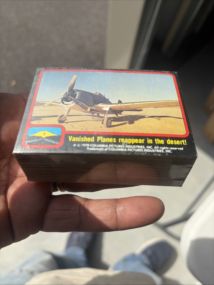 Close Encounters Topps 1978 Complete Set (66) w/Complete Stickers (11) Sealed