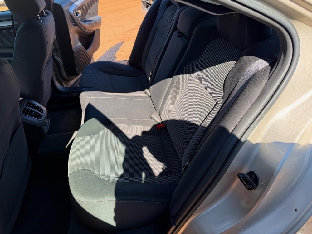 TAURUS 2017 Transmission Shift 104938575