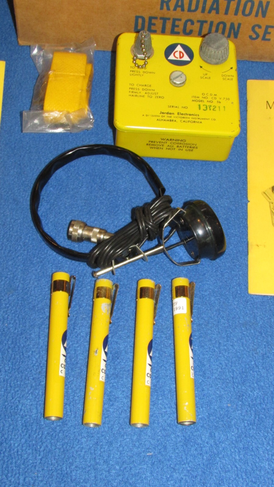 RETROFIT! TESTED! Geiger Counter CD V-777-1 Radiation Detection Set Cold War