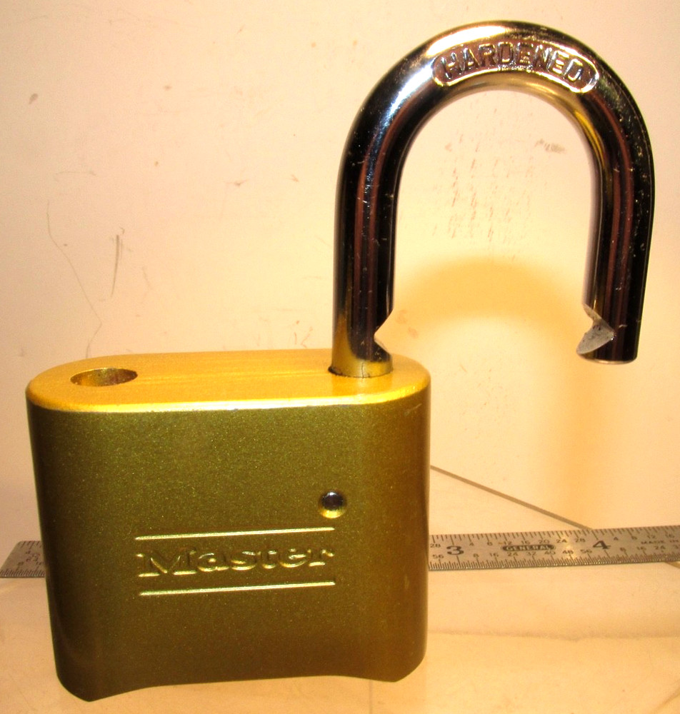 Master Lock 175 Set-your-own Combo Lock