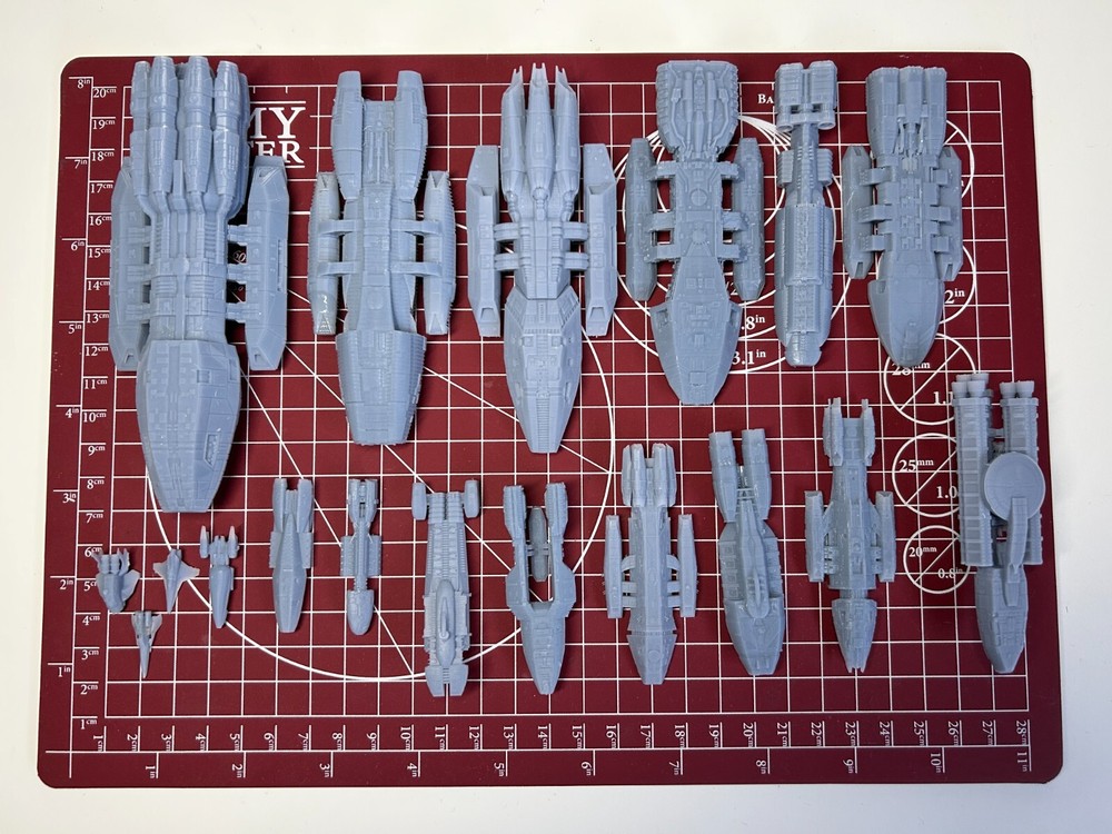 Battlestar Galactica Osiris class miniature