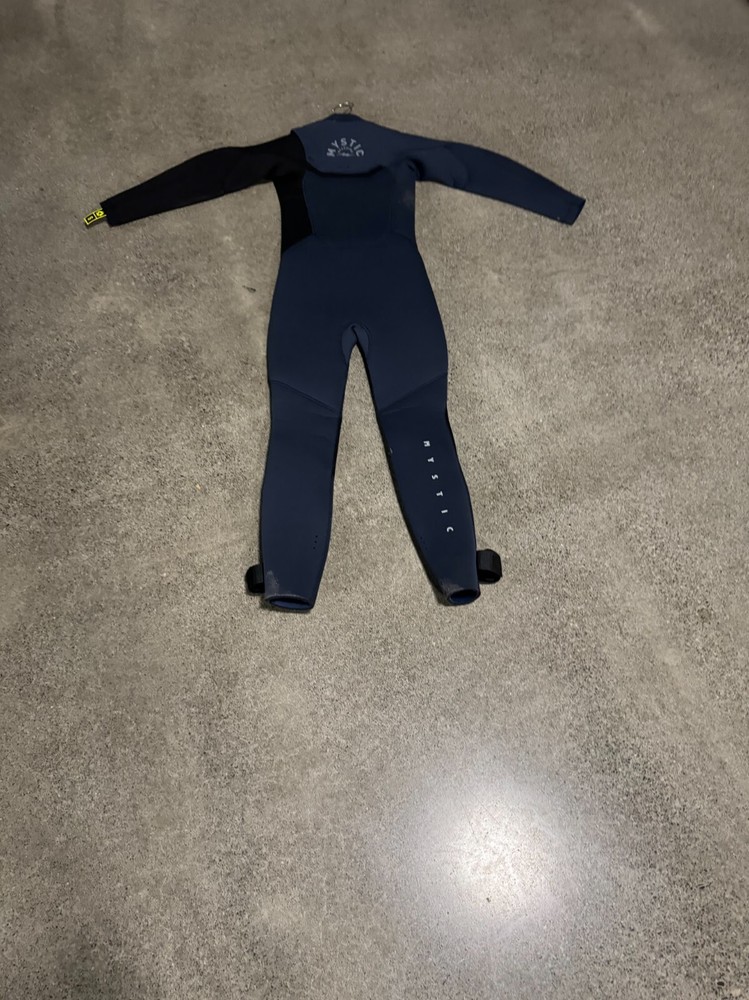 Mystic Marshall 5/3 Junior size small