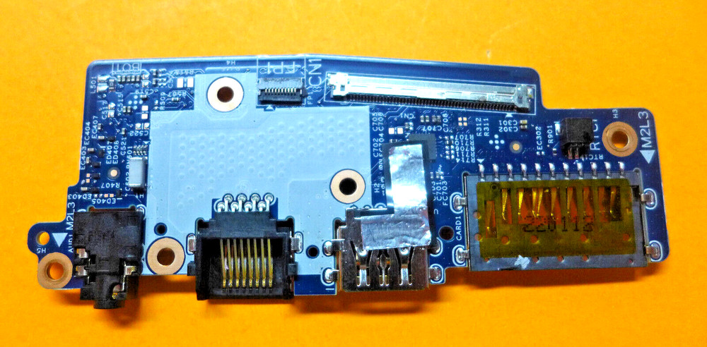 Dell Vostro 5620 16" USB Audio SD Card Reader Board 2GJHT