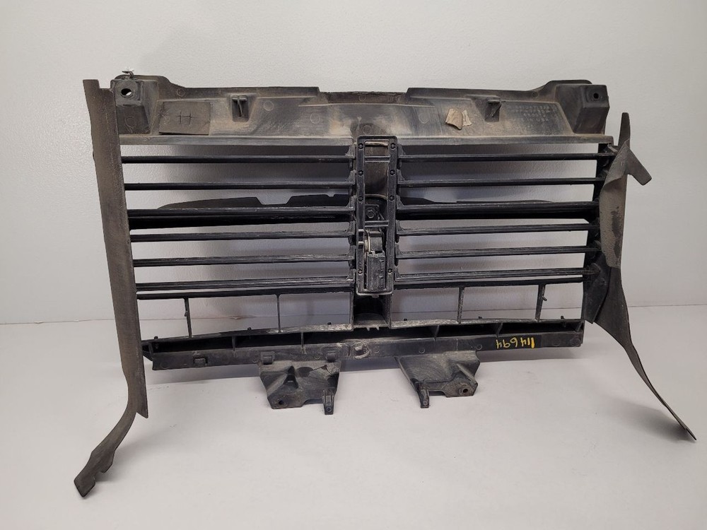 2016 Dodge ram 1500 Air Shutter