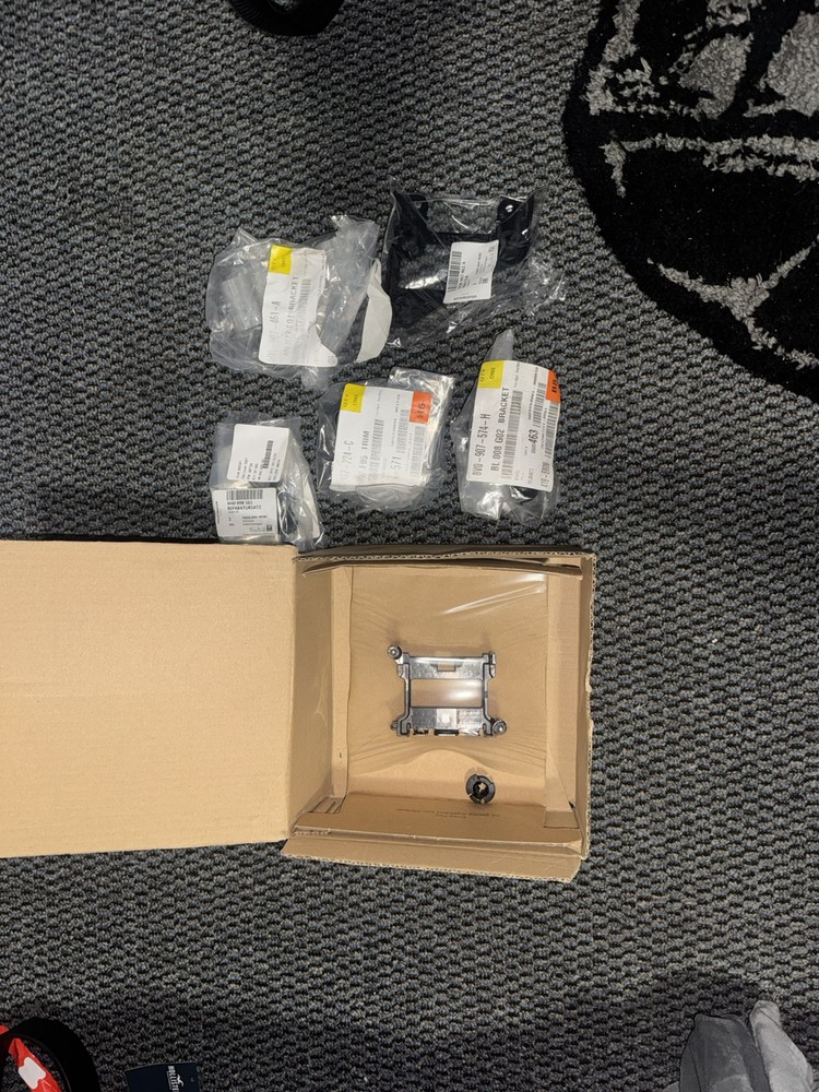 Audi A3/S3/RS3 Radar bracket & components