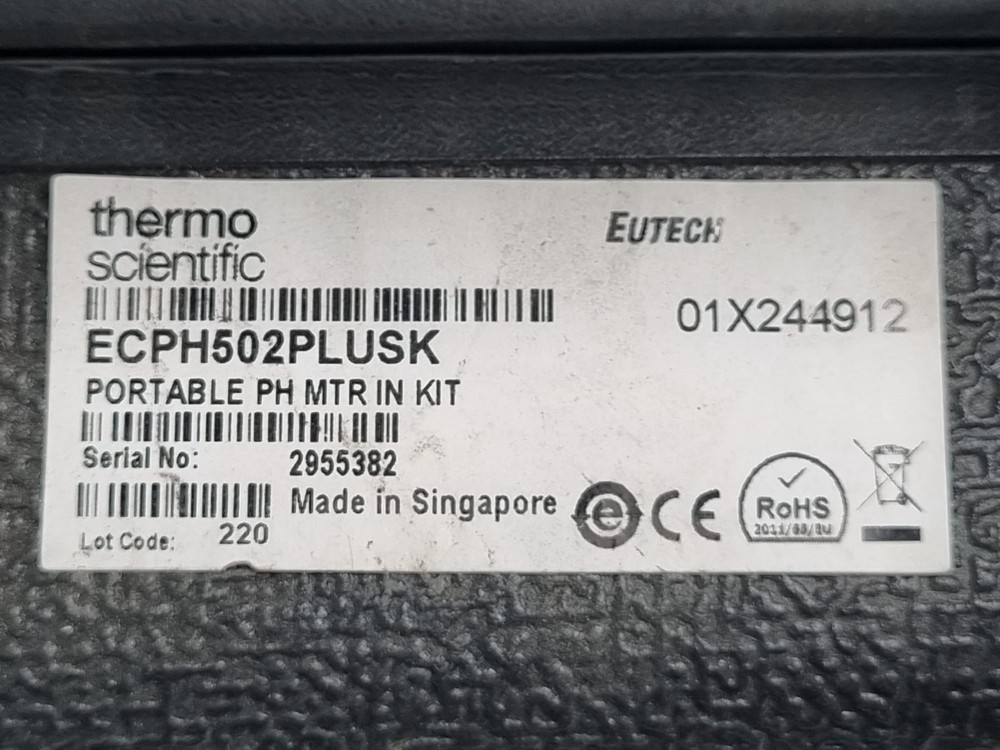 Thermo Scientific | Eutech pH 5+ Kit Portatif pH Meter ECPH502PLUSK