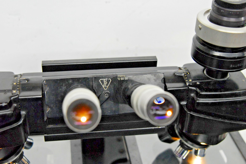 Bausch & Lomb High Power Stereoviewer Comparison Microscope