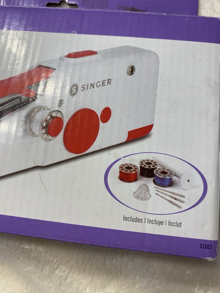 Singer Stitch Sew Quick Mechanical Sewing Machine -NEW OPEN BOX 01663