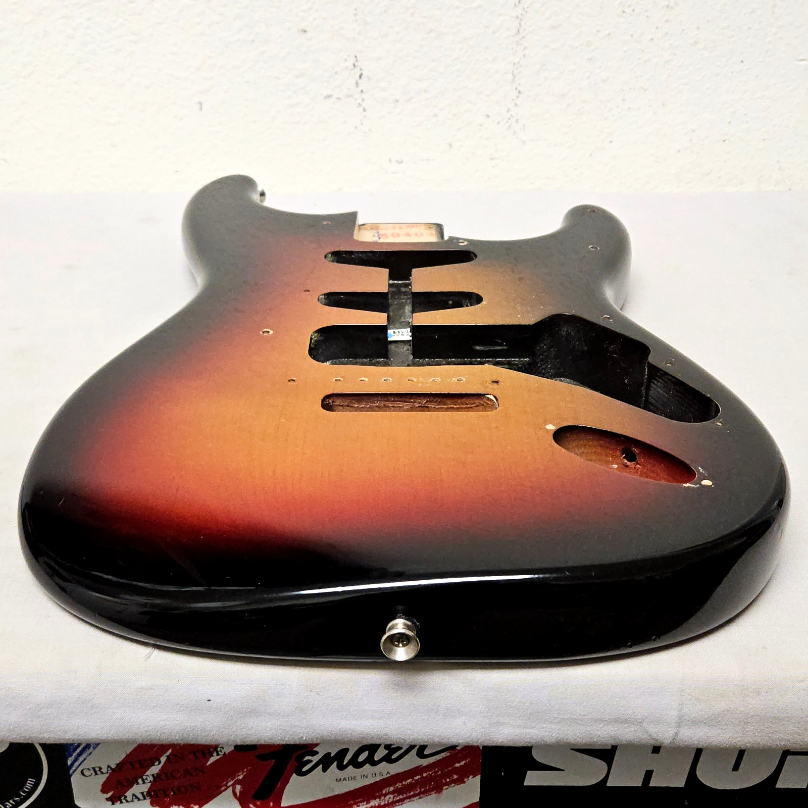 2009 Fender American Special Strat Body 3-Tone Sunburst USA Stratocaster Guitar