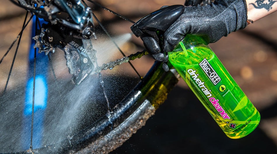 Muc-Off Drivetrain Cleaner: 500ml Pourable/Spray Bottle