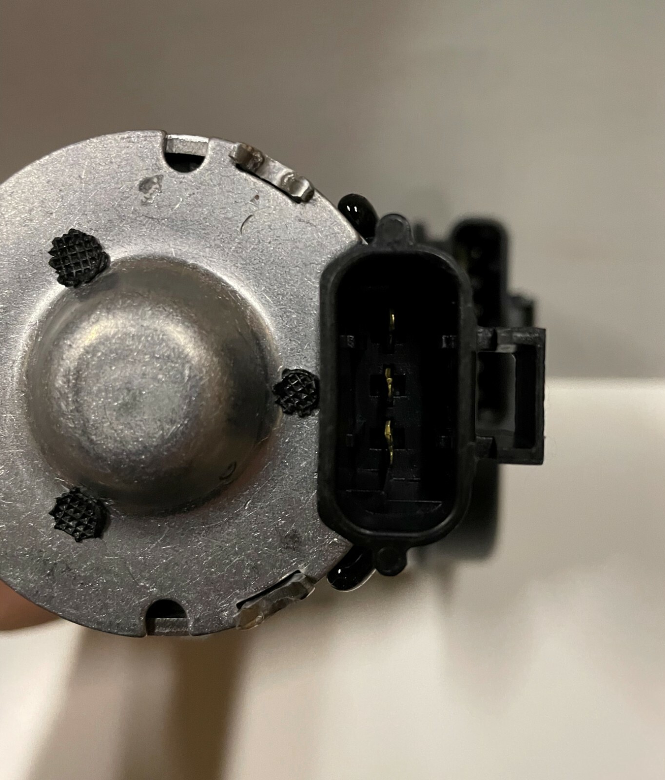 OEM Windshield Wiper Motor #22110871