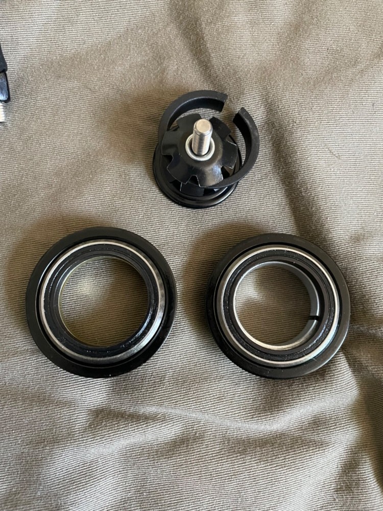 FSA Orbit CX 1 1/8 Headset