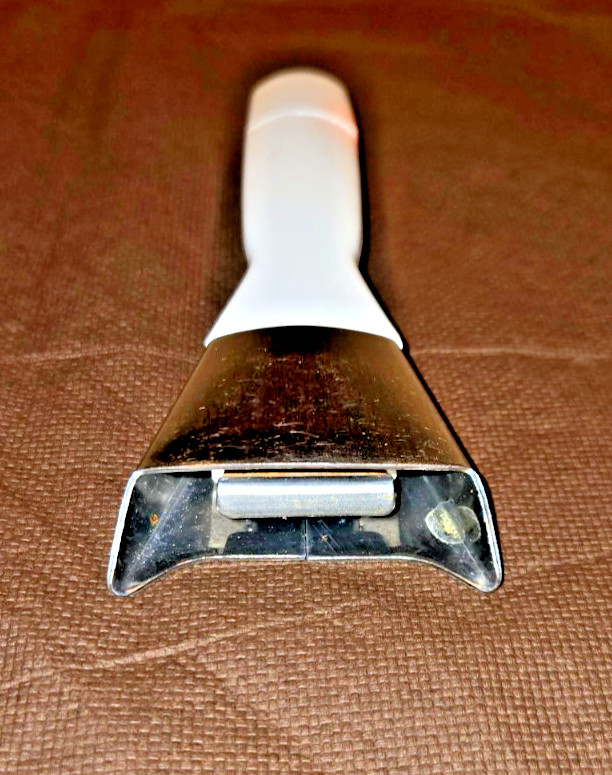 Corning Ware Handle (Twist to Lock) White (Handle Only)