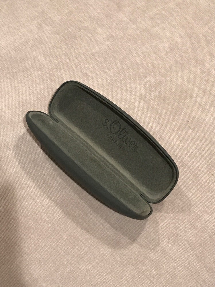s.Oliver Eyeglass Case Red Optical Case For Glasses