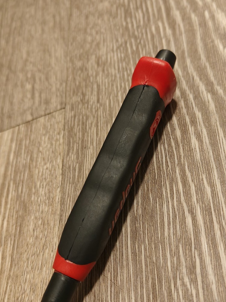 Snap On Tools 3/32 Starter Punch Soft Grip PPSG203 Red