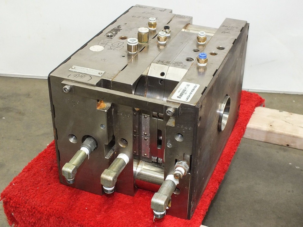 Meike MDMI Blu-Ray / DVD / CD Injection Mold - Kata Systems Molder