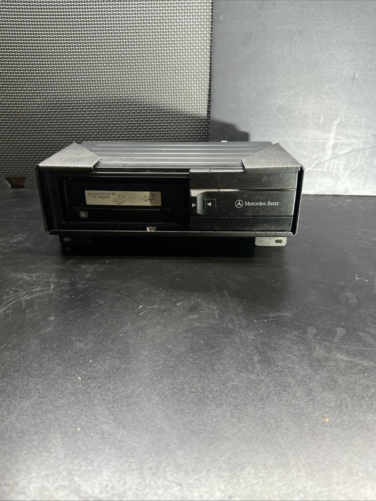 1999 Mercedes C280 CD Changer 6 Disk Player