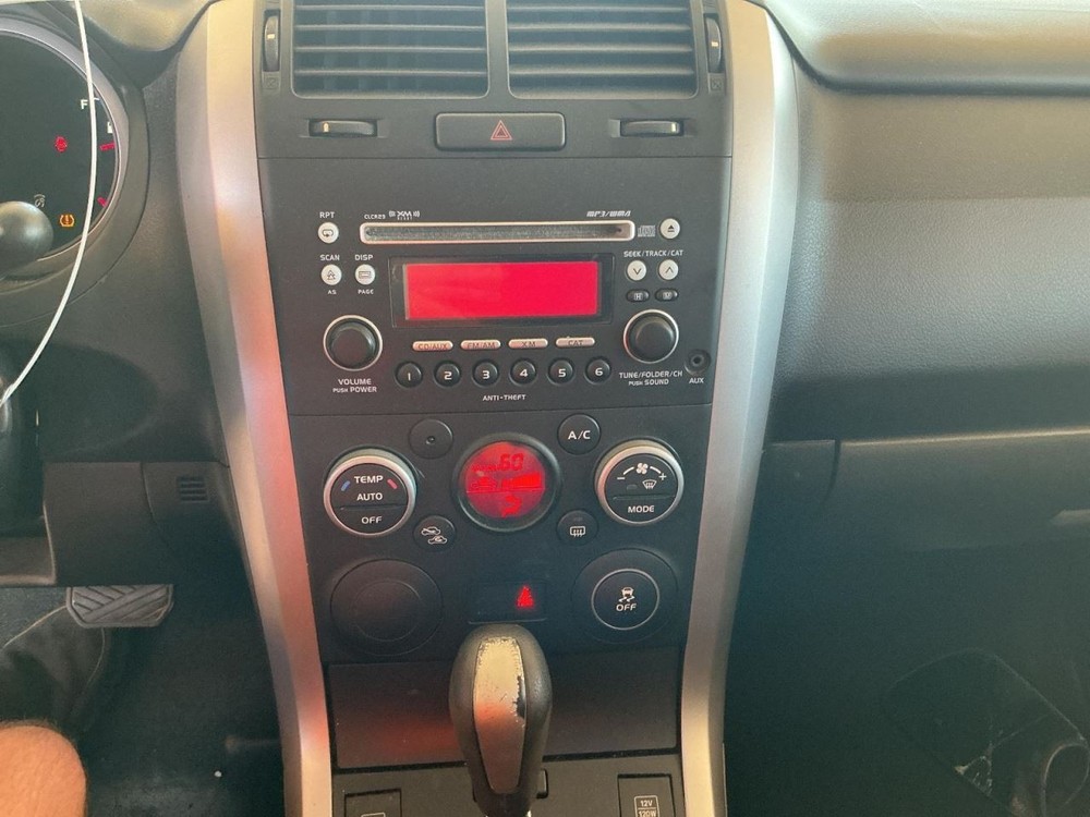 Fuse Box Engine Compartment Fits 10-13 VITARA 4708437
