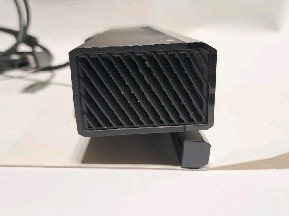 Microsoft 1520 Kinect Motion Sensor Camera Bar Xbox One - Tested