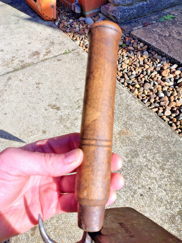 Vintage W Gilpin Pig scraper / hog scraper in nice condition
