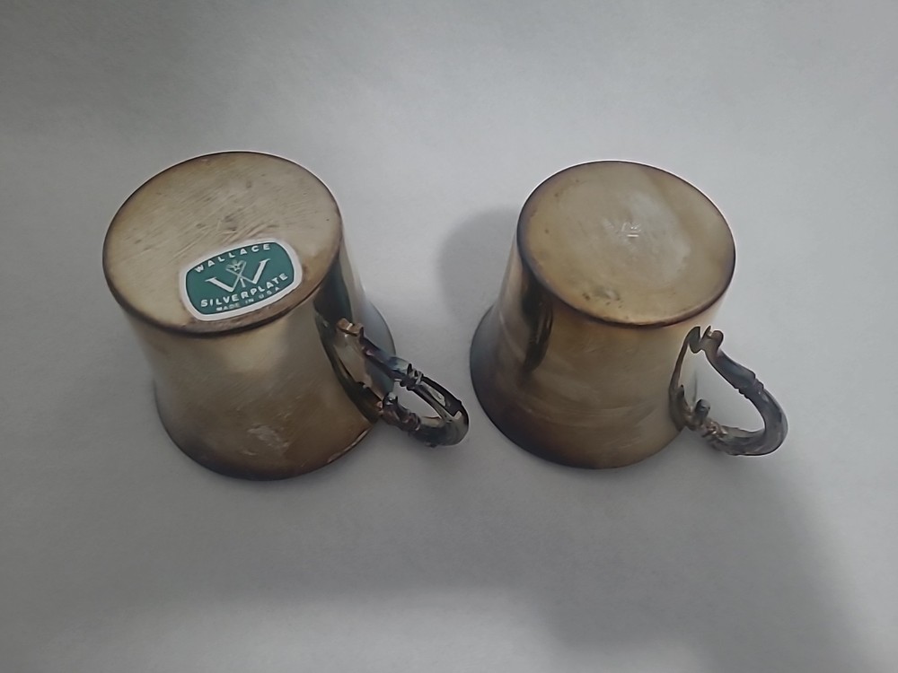 Wallace Silverplate Set Of 2 Cups With Handle