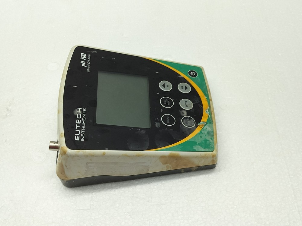 Eutech ph 700 ph/mv/°c/°f meter