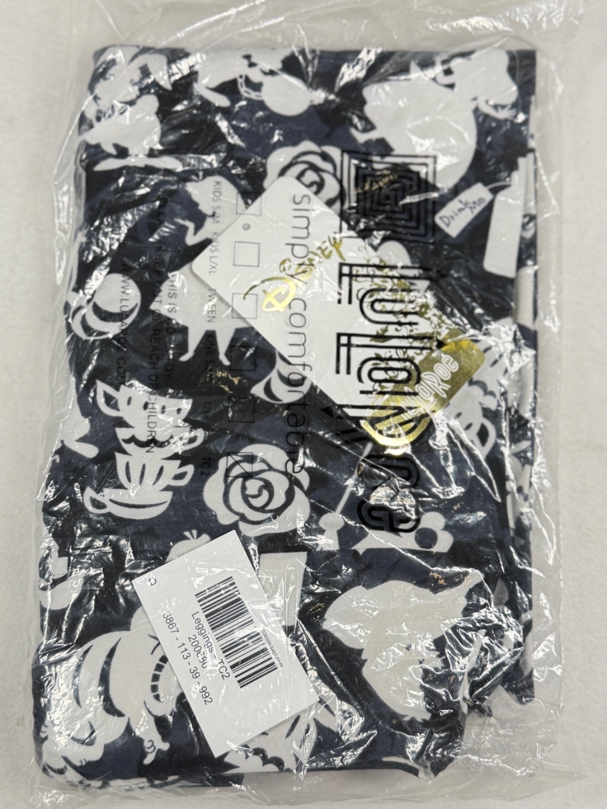 New Disney Alice in Wonderland LuLaRoe Tall Curvy 2 Leggings Black