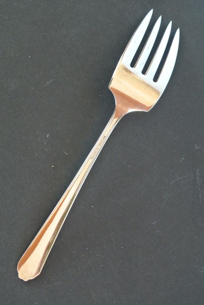 National Silver Co. NTS 16 Pattern Silverplate 8.25" Serving Fork
