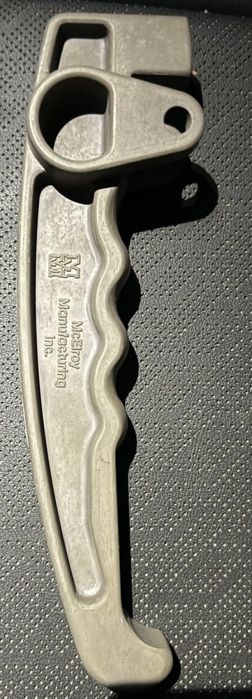 McElroy Part 433002 - LATCH HANDLE