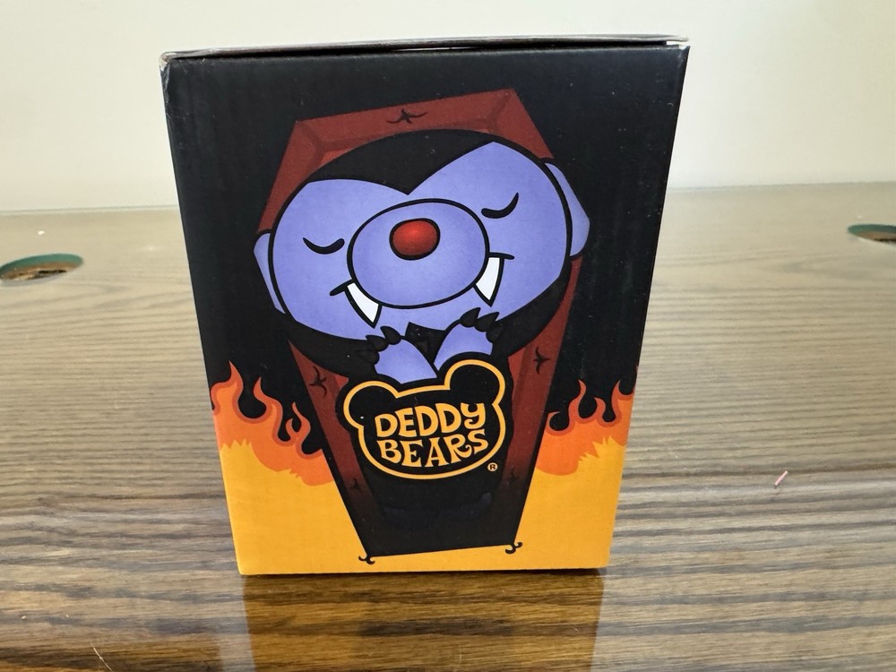 Deddy Bears Vambear Mini Snow Globe