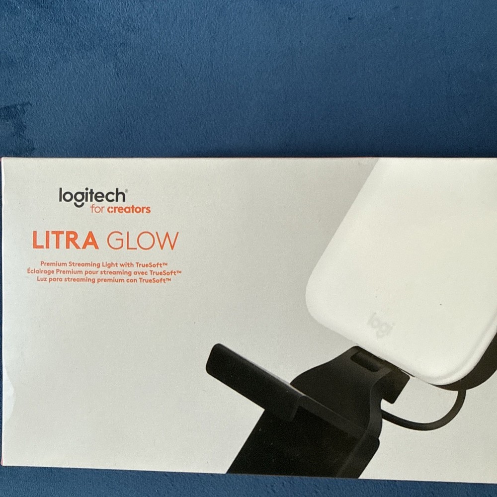 Logitech Litra Glow LED Streaming Light Gray USB Adjustable Mount No Box