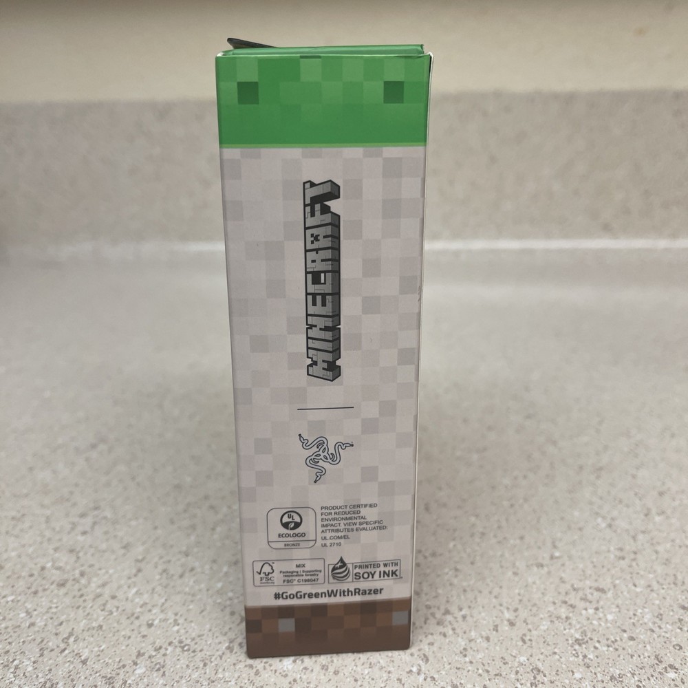 Razer Cobra Customizable Gaming Mouse - Minecraft Edition: Wired Precision