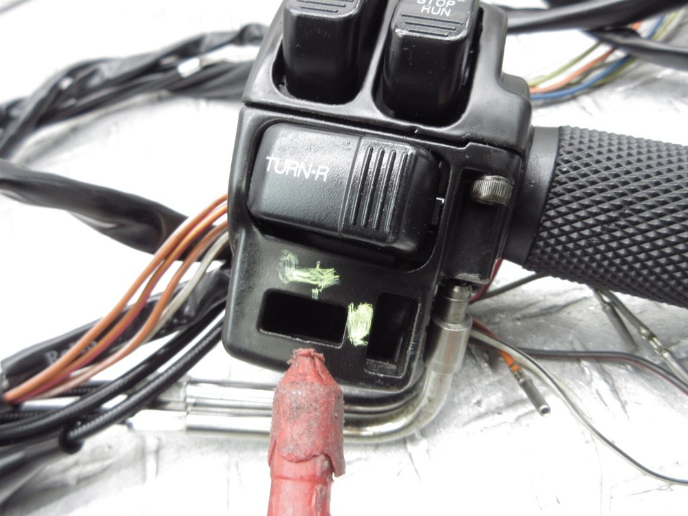 2000 Harley Davidson Road Glide FLTRI Left Right Handle Switch Throttle Control