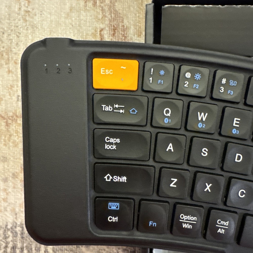 PROTOARC XKM03 FOLDABLE KEYBOARD