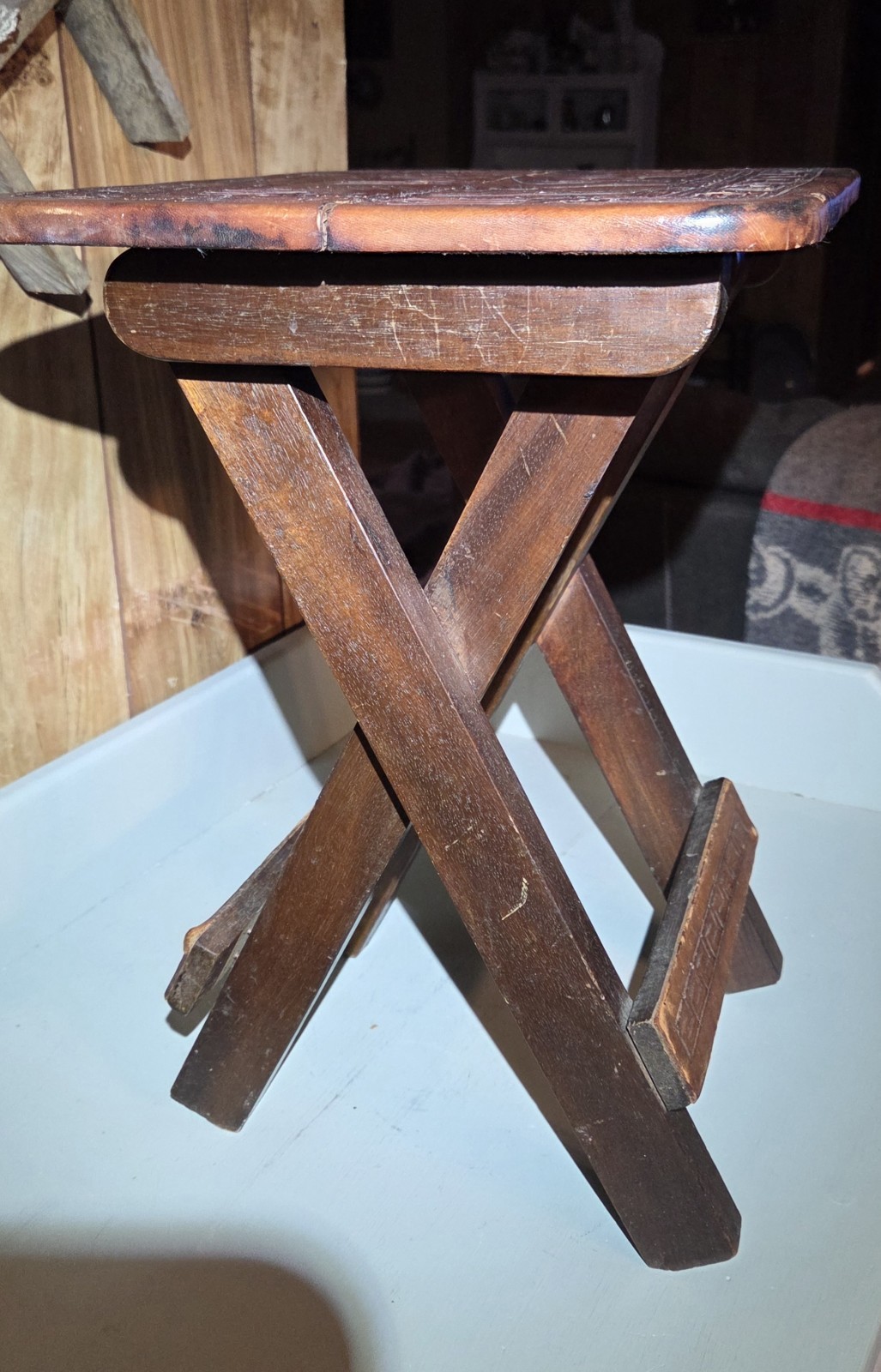 VTG Peruvian Peru Folding Hand Tooled Leather & Wood Collapsible Stool Or Table