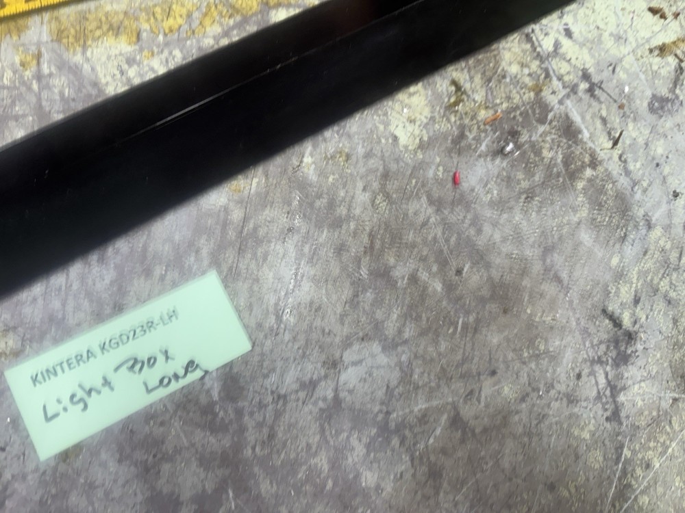 KINTERA REFRIGERATOR KGD23R-LH Too Light Panel Bracket Rail