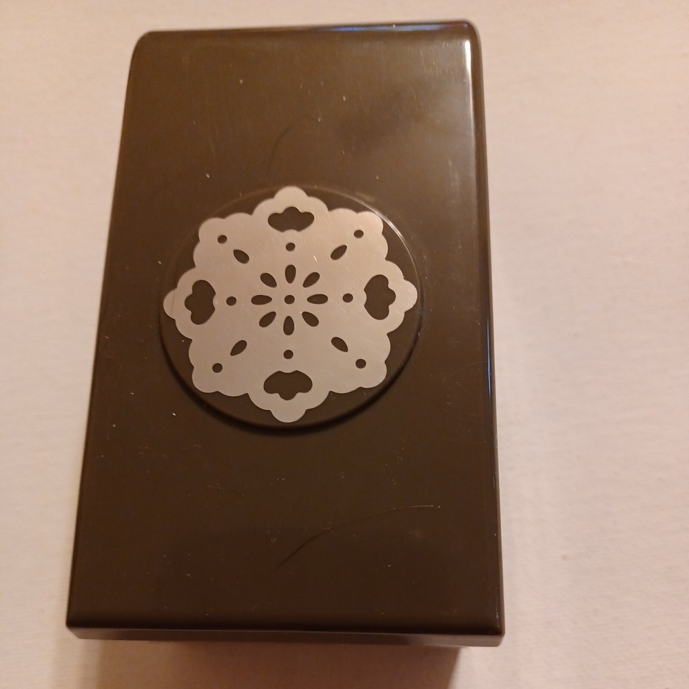 Stampin Up! - Large Snowflake Punch