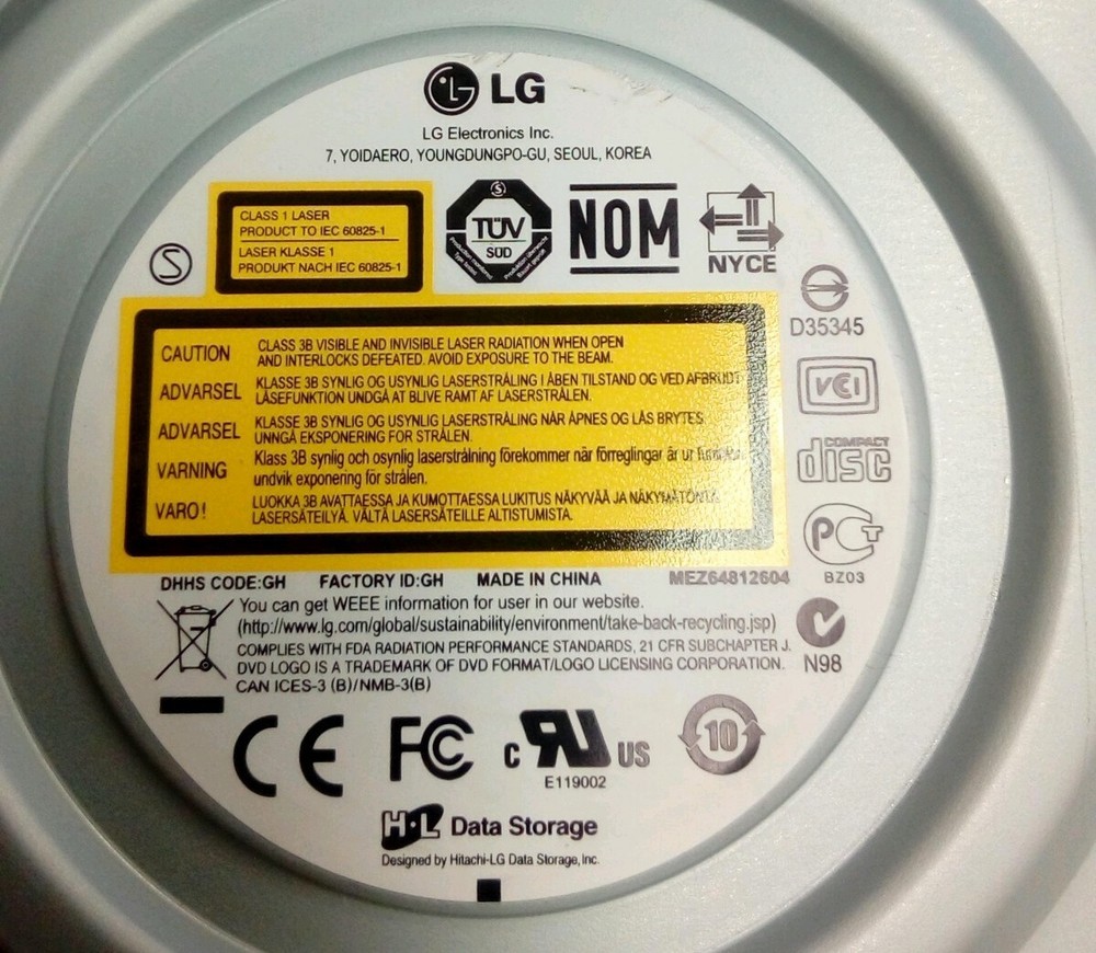 LG SUPER MULTI CD- DVD PLAYER REWRITER MODEL GH24NS95