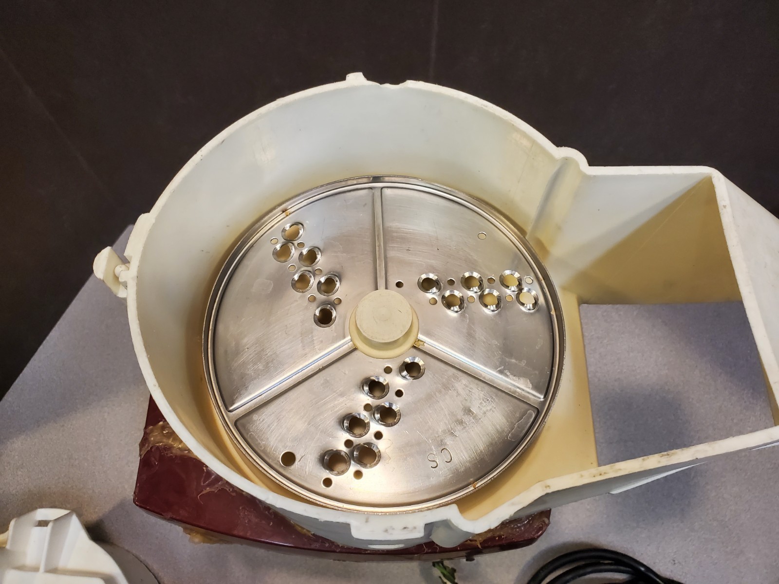 Robot Coupe R2 Commercial Food Processor with Accessories, Tested Working