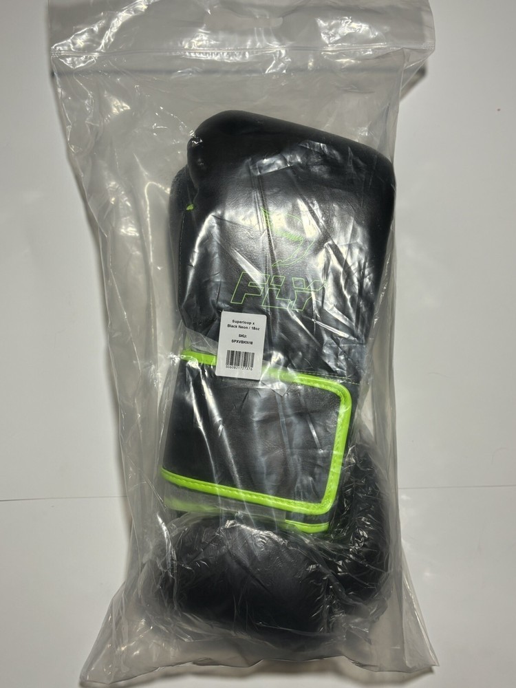 FLY Superloop X 18oz Training Gloves Black Green - High Quality Padding