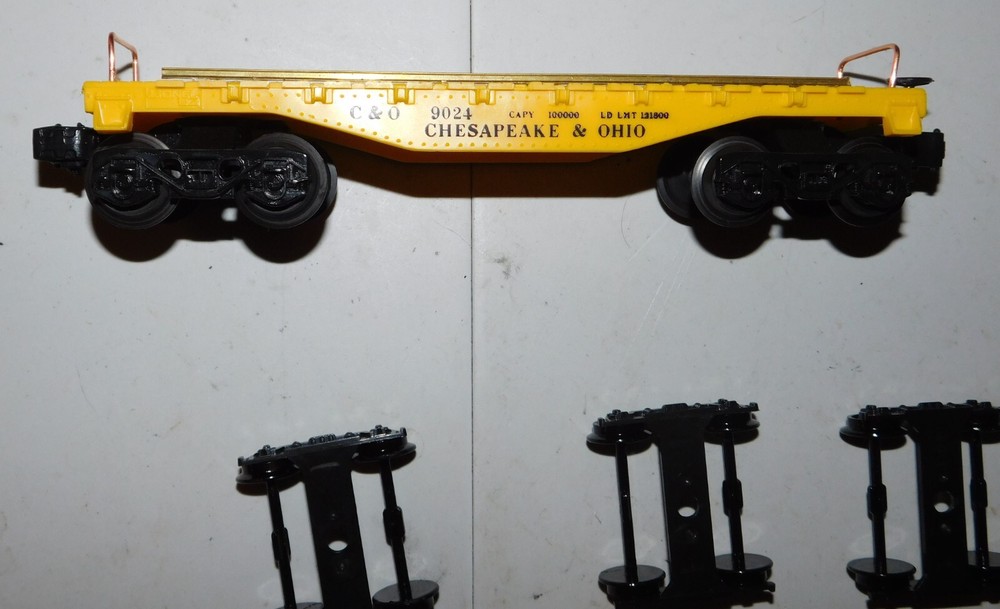 Lionel Flat Bed ~ Chesapeake & Ohio ~ Rd# 9024 Replacement Bogie Load - O-27