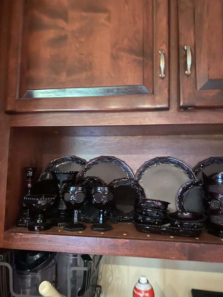 Avon 1876 Cape CodGlassware Collection 26 Piece Set