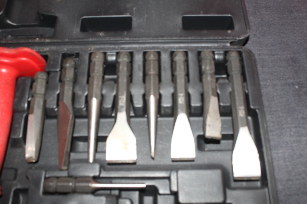 Mac Tools 12-PC. Interchangeable Bit Punch & Chisel Set (missing 2) AO4073693