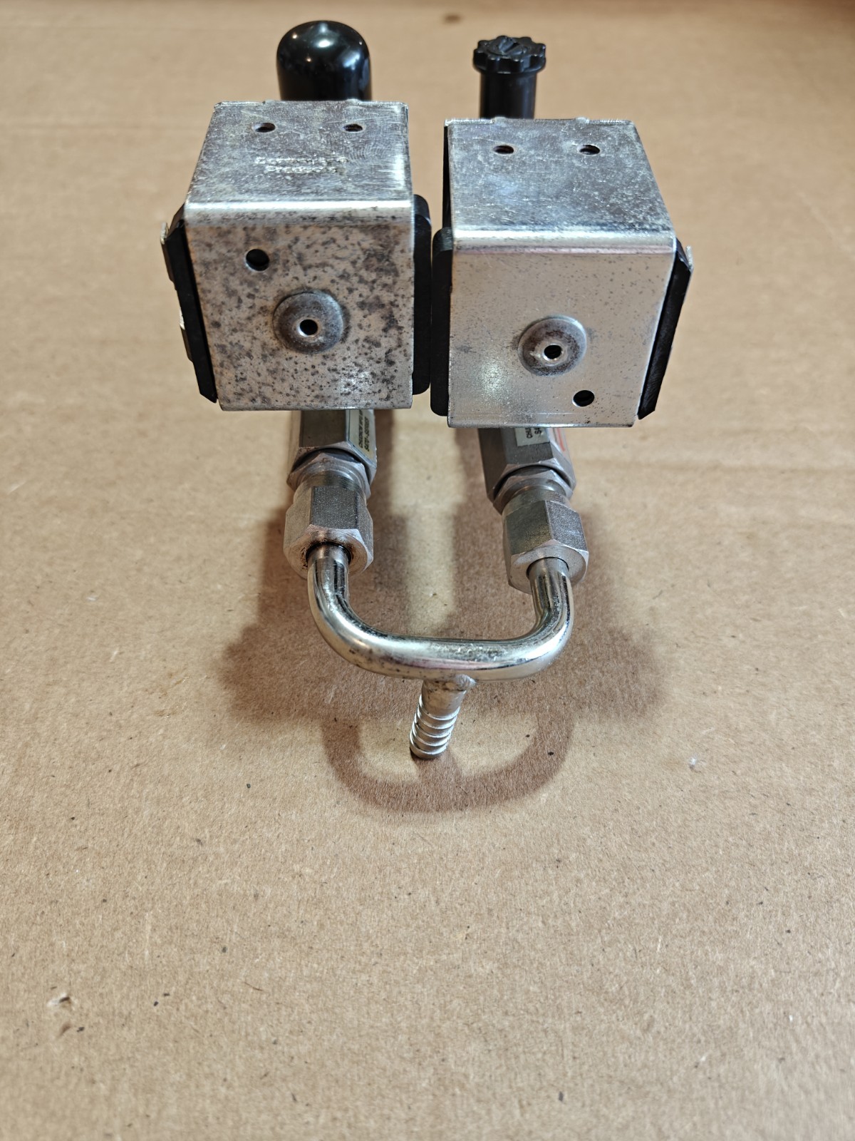 Cornelius Viper Solenoid Valve Assembly Water & Syrup Combo