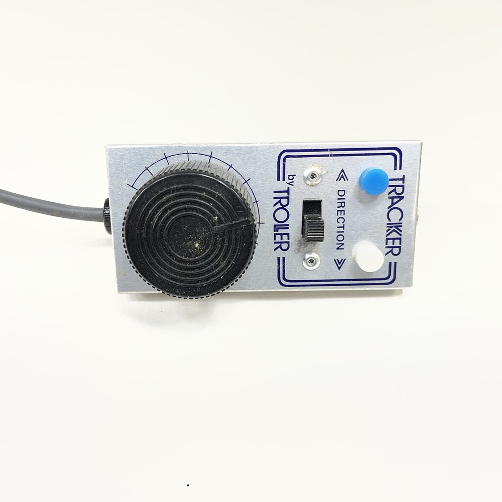 Troller TRH-40 Tracker DC Walk Around HO Scale Multiscale Train Controller