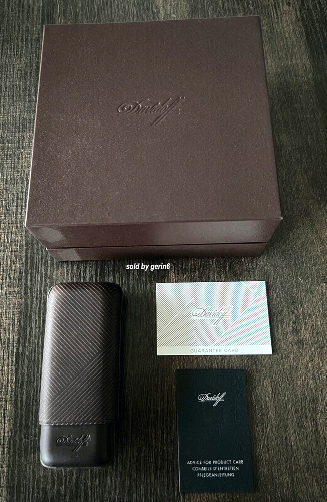 Davidoff Brown Leather Leaf Pattern Double Cigar Case / Pouch 105585