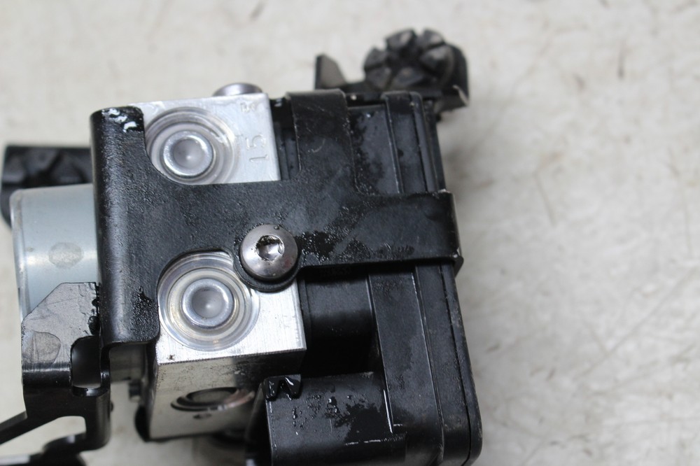 2025 TRIUMPH DAYTONA 660 ABS PUMP UNIT MODULE