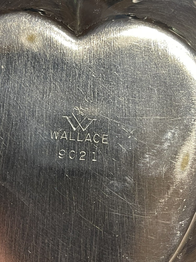 Wallace Rose Pattern Silver Plate Heart Shape Dish Candy/Nuts 6”