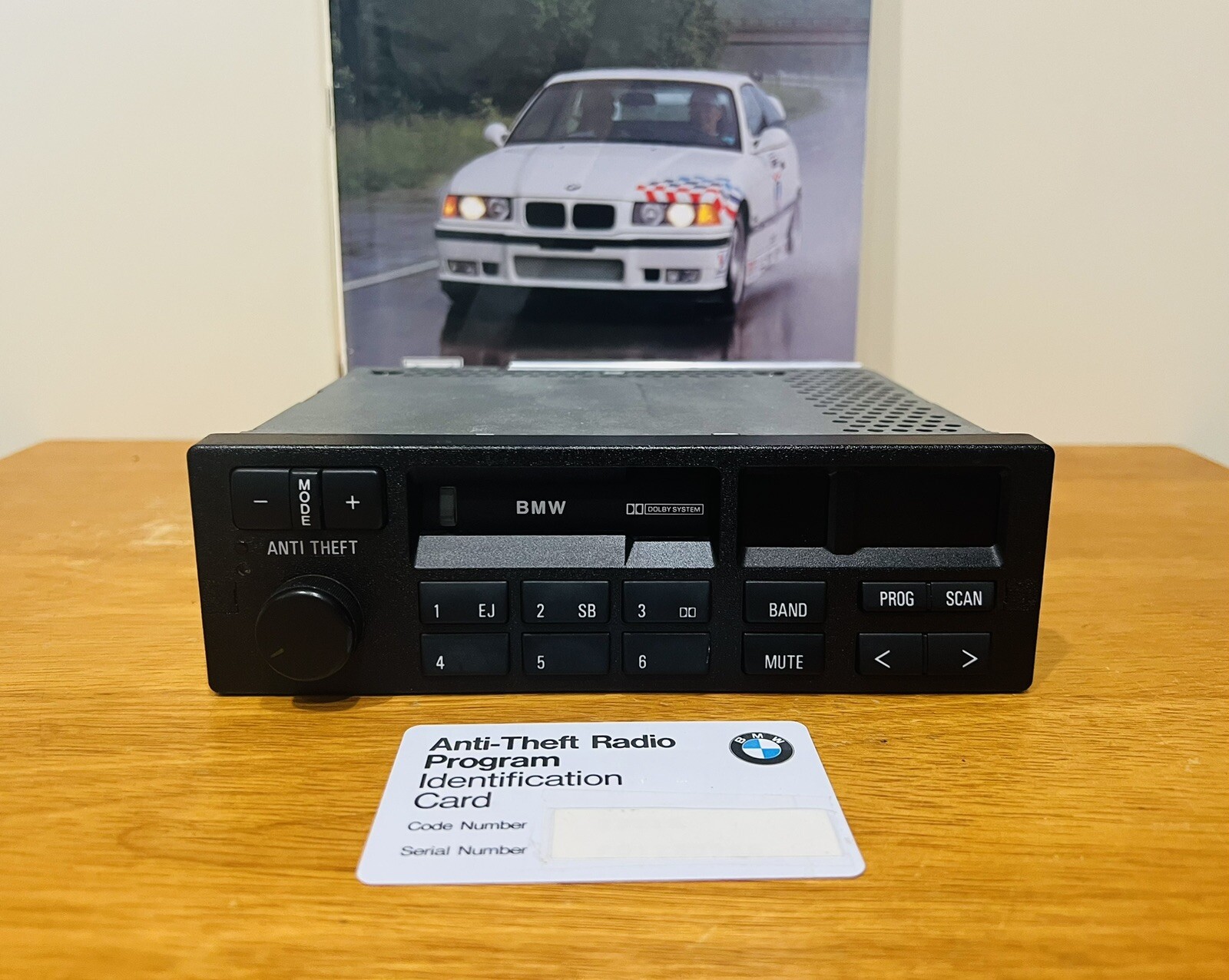 BMW CM5903L RADIO STEREO E31 E32 E34 E36 318 325 M3 M5 525 540 840 CODE INCLUDED