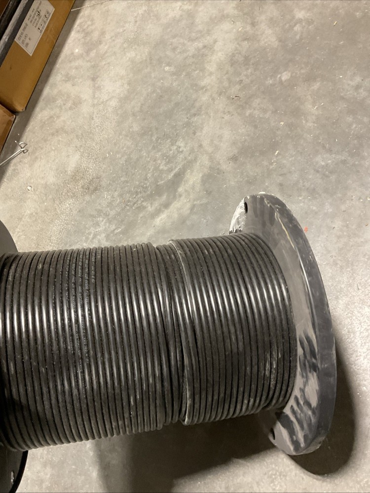 CommScope Cable CS34P BLK UN874028404/10 aprox 600 ft
